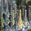 Какие сувениры можно будет взять с собой из поездки во Францию, где красуется Эйфелева башня и изготавливается бургундское вино?